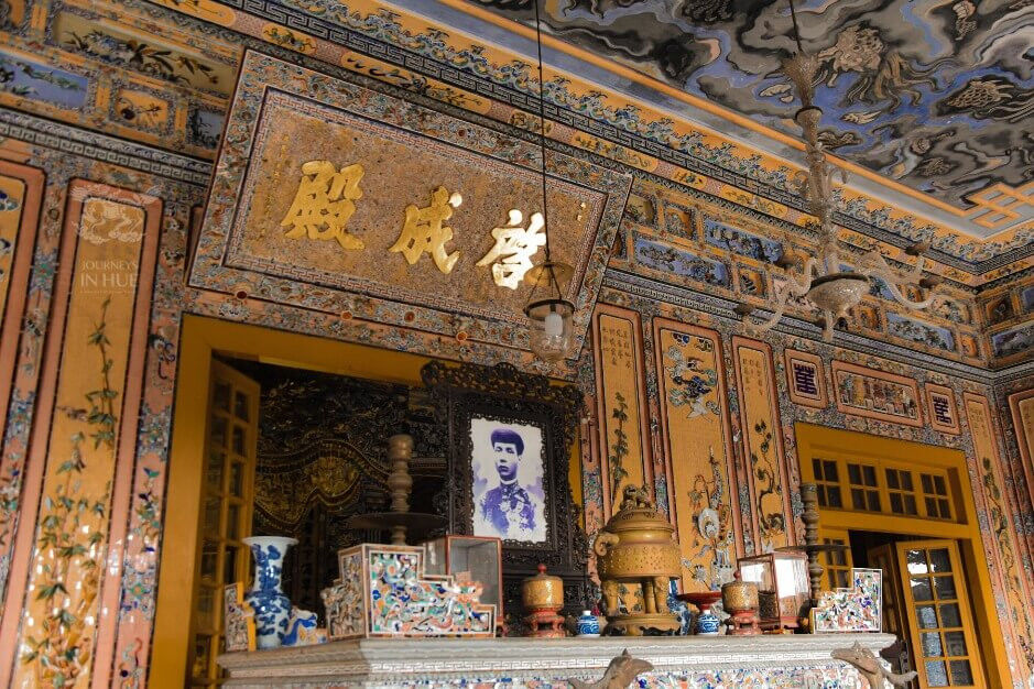 Capture the authentic charm of Hue’s artistry